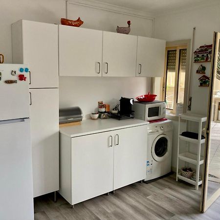 Rocha'S Apartment Remodelado! Na Praia Com Terraco Vila Nova de Gaia Esterno foto